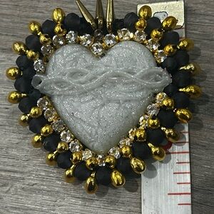 Glitter White Heart Embellished Brooch with Gold & Black Accents